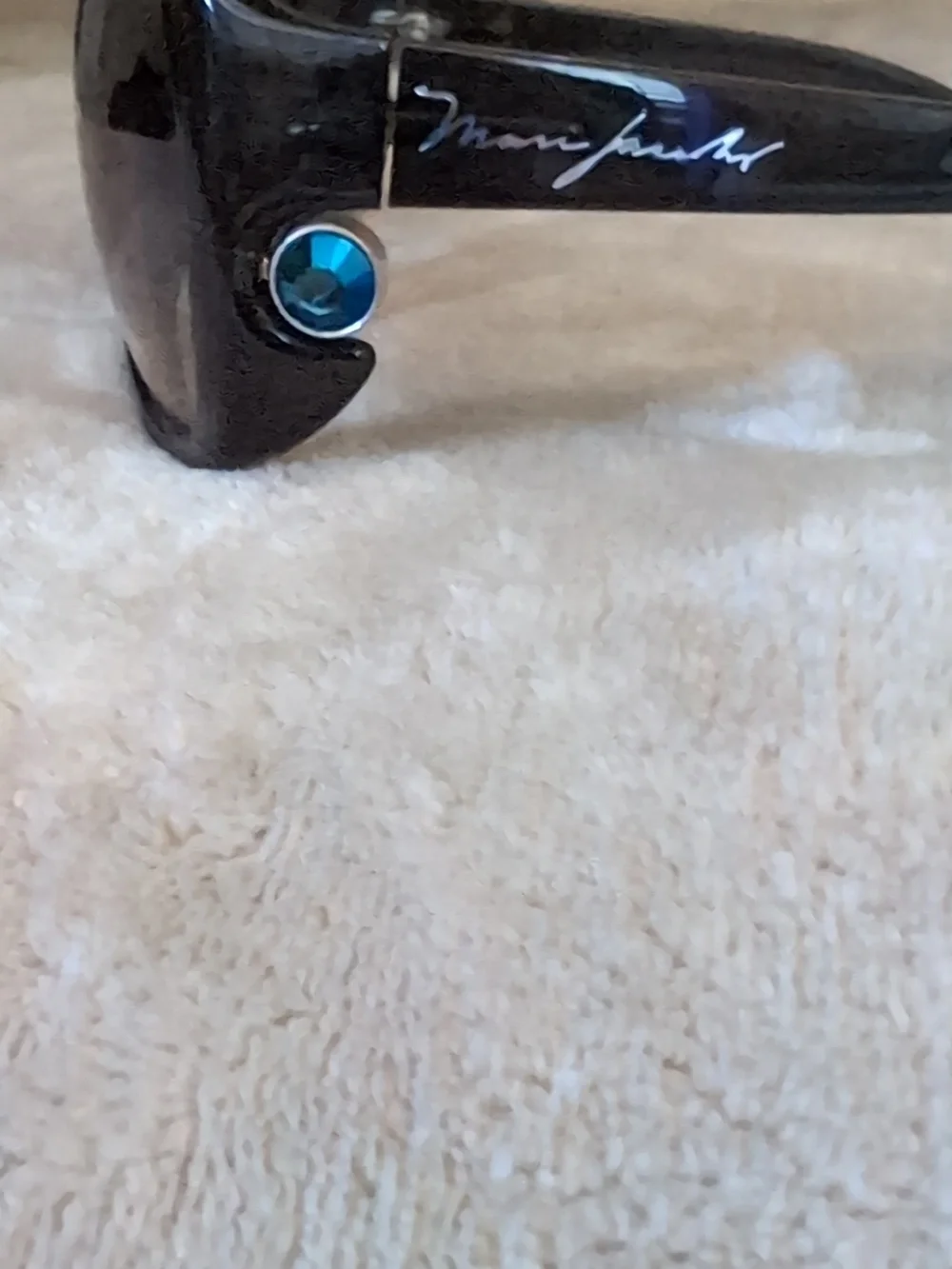 Marc Jacobs sunglasses - Picture 2 of 5